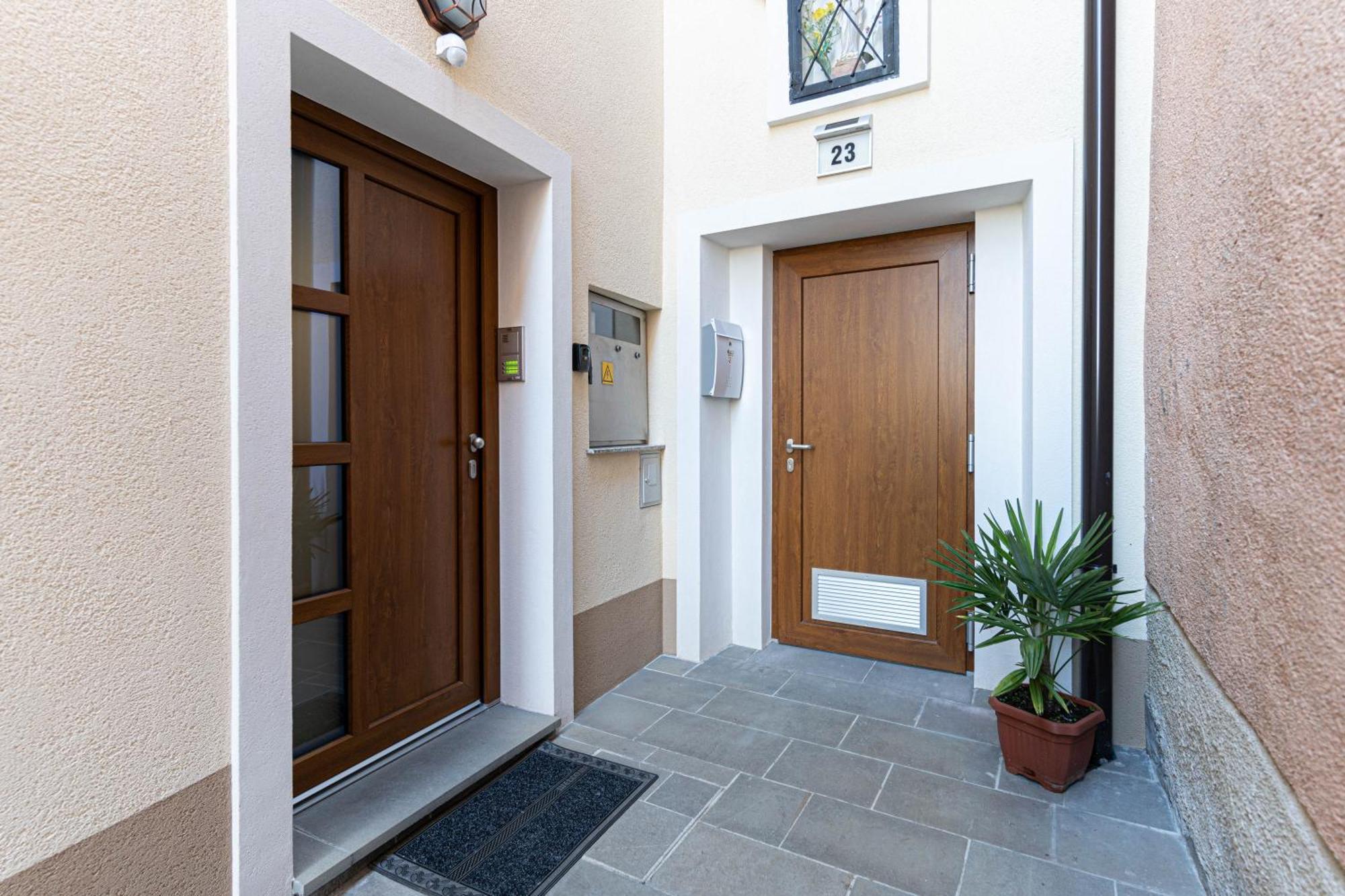 Apartmaji Ema Koper Ngoại thất bức ảnh